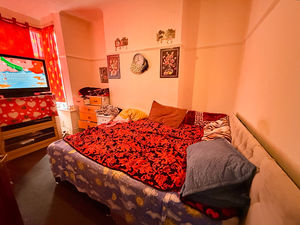 Lounge- click for photo gallery
